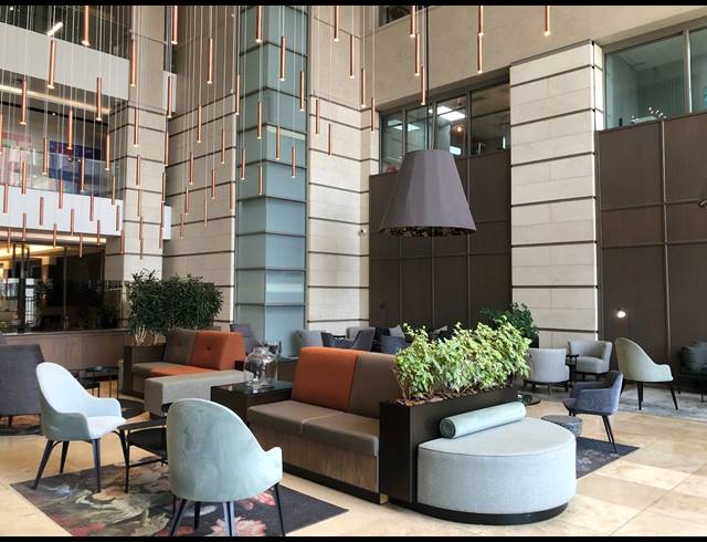 1,371M² OFFICE TO LET IN ROSEBANK